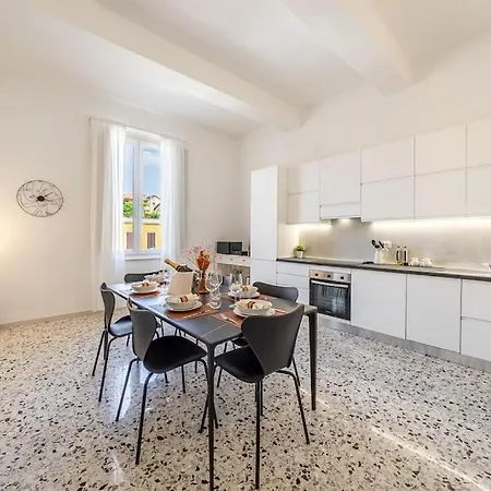 Lussuoso Con Vista Ghirlandina Appartement *