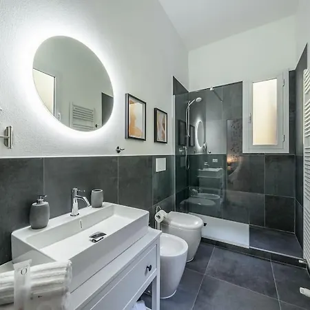 Lussuoso Con Vista Ghirlandina Apartmán Modena