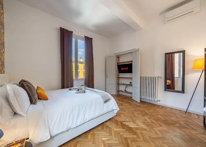 Apartment Lussuoso Con Vista Ghirlandina Modena