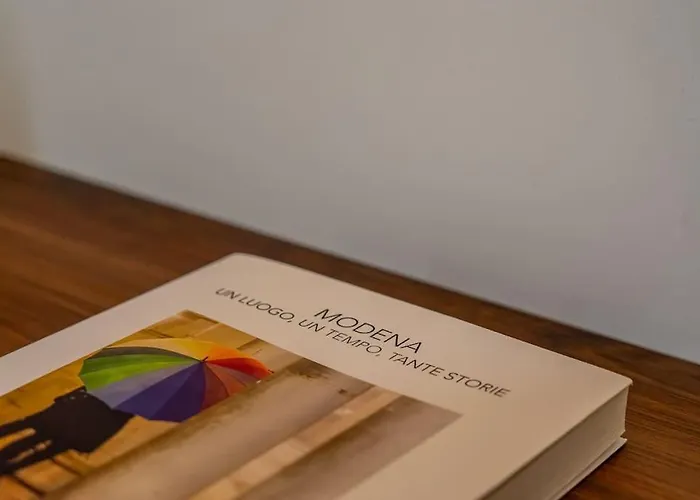 Lussuoso Con Vista Ghirlandina Apartment Modena